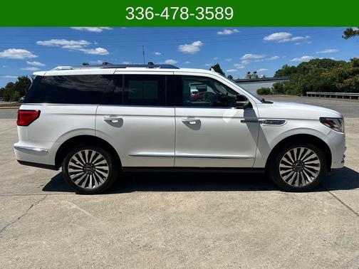 PRISTINE WHITE 2021 Lincoln Navigator Reserve