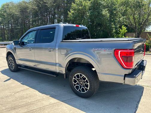 CARBONIZED GRAY METALLIC 2023 Ford F-150 XLT