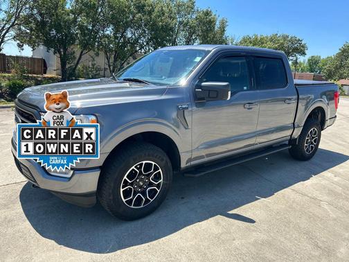 CARBONIZED GRAY METALLIC 2023 Ford F-150 XLT