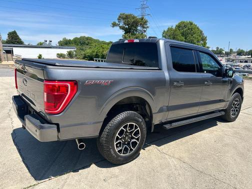 CARBONIZED GRAY METALLIC 2023 Ford F-150 XLT