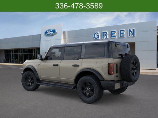 DESERT SAND 2025 Ford Bronco Outer Banks