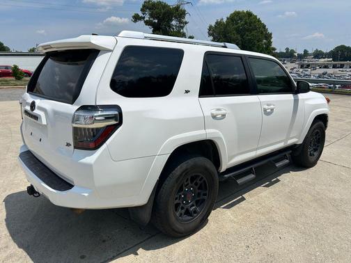 Super White 2017 Toyota 4Runner SR5 Premium