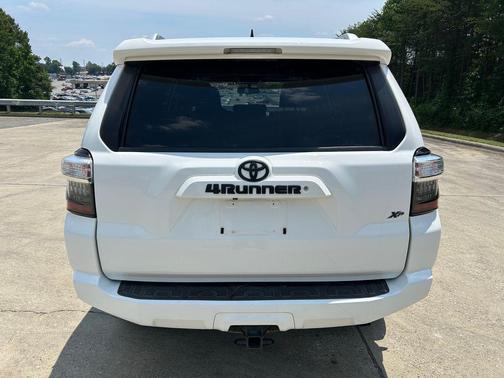 Super White 2017 Toyota 4Runner SR5 Premium