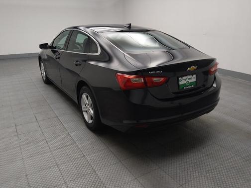 Gray 2023 Chevrolet Malibu 1LS