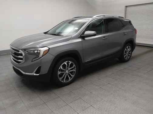 Gray 2018 GMC Terrain SLT