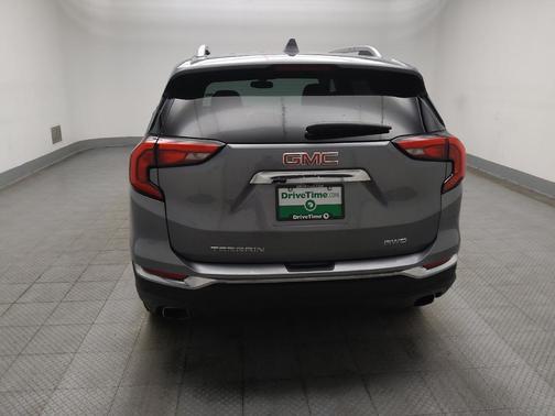 Gray 2018 GMC Terrain SLT