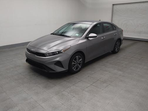 Steel Gray 2024 Kia Forte LXS