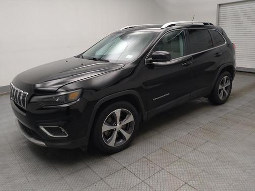Diamond Black Crystal Pearlcoat 2019 Jeep Cherokee Limited