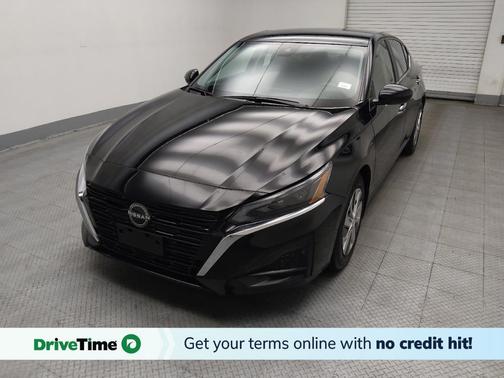 Super Black 2023 Nissan Altima S FWD