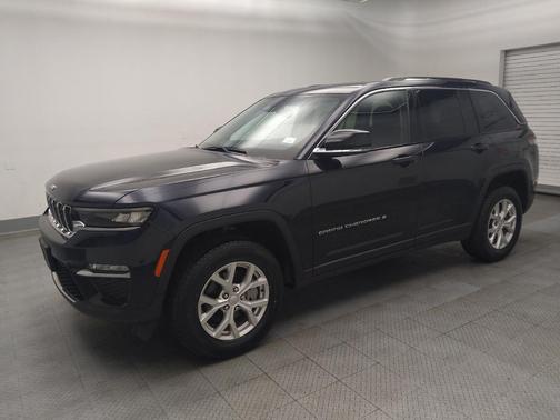 Midnight Sky 2023 Jeep Grand Cherokee Limited