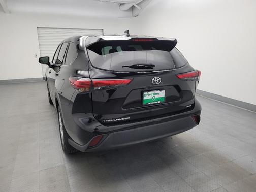 2022 Toyota Highlander L