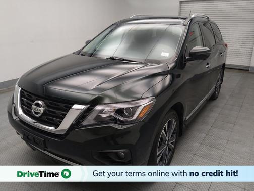 2018 Nissan Pathfinder Platinum