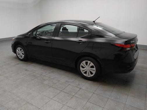 2021 Nissan Versa 1.6 S