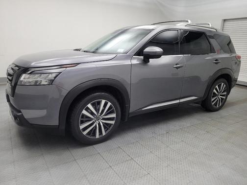 2022 Nissan Pathfinder Platinum 4WD