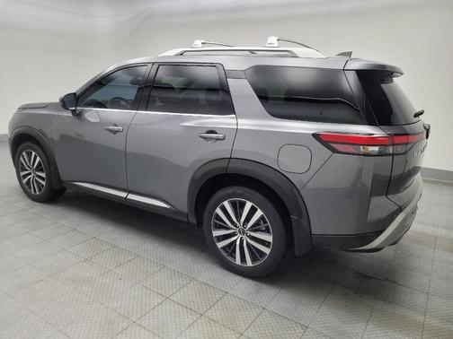 2022 Nissan Pathfinder Platinum 4WD