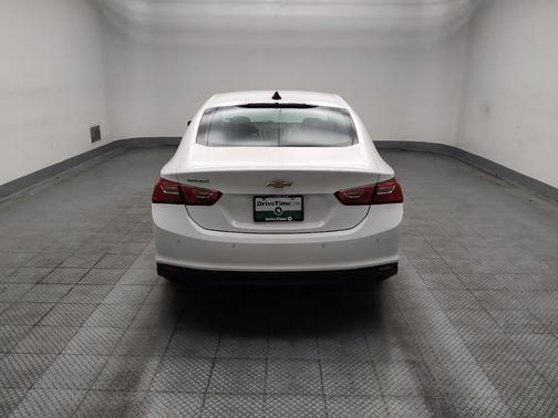Summit White 2023 Chevrolet Malibu 1LS