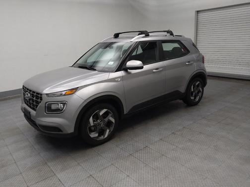 2023 Hyundai VENUE SEL