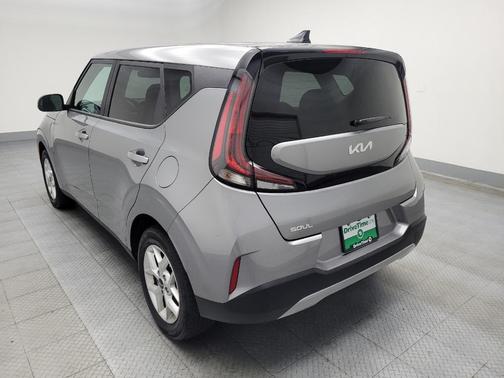 Steel Gray 2024 Kia Soul LX