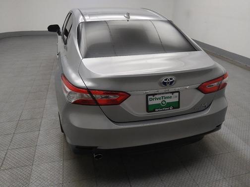 2019 Toyota Camry Hybrid LE