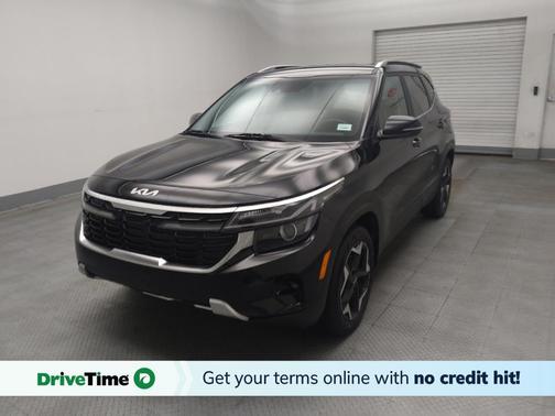 Fusion Black 2024 Kia Seltos EX
