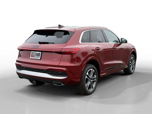 2025 Audi Q5 Premium Plus TFSI quattro S tronic