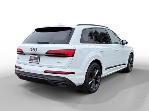 2026 Audi Q7 55 Premium Plus