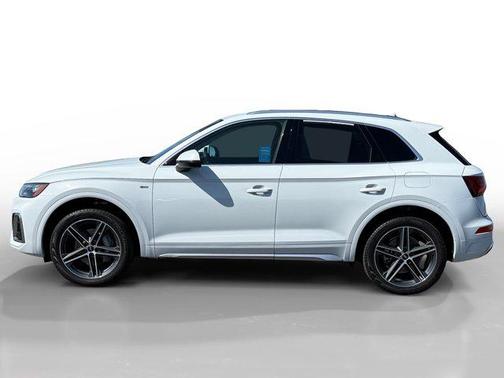 2022 Audi Q5 e 55 S line Premium Plus