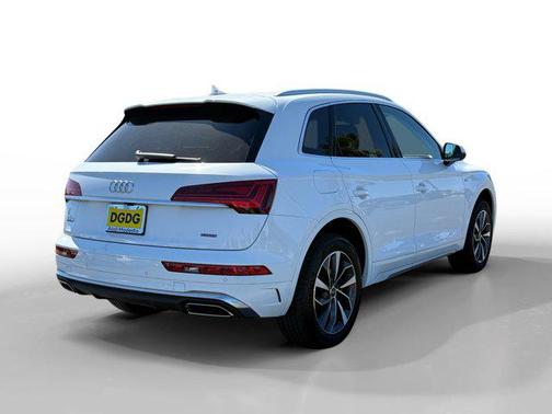 2022 Audi Q5 45 S line Premium