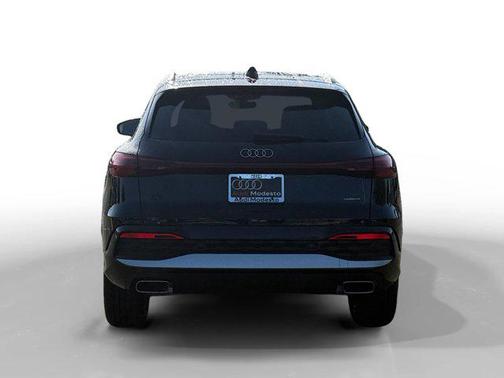2025 Audi Q5 Premium