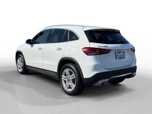 2021 Mercedes-Benz GLA 250 Base 4MATIC