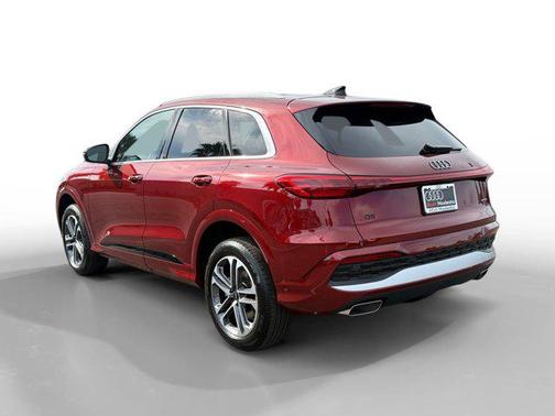 2025 Audi Q5 Premium Plus TFSI quattro S tronic