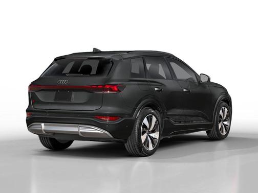 Mythos Black Metallic 2027 Audi SQ6 e-tron Premium Plus
