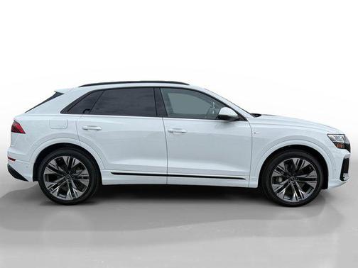 2026 Audi Q8 55 Premium Plus
