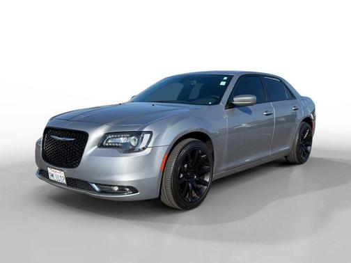 2018 Chrysler 300 S