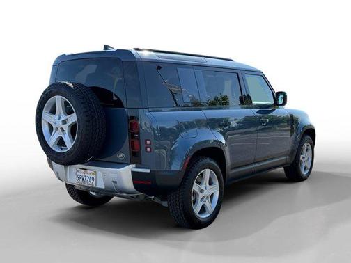 2023 Land Rover Defender 110 SE