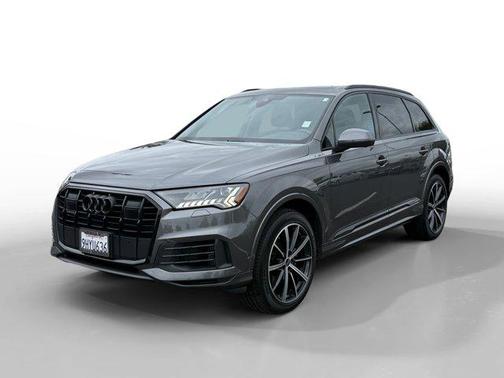Samurai Gray Metallic 2023 Audi Q7 55 Premium Plus