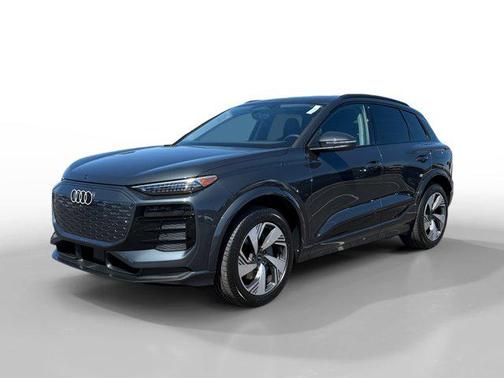 2025 Audi Q6 e-tron Premium Plus quattro