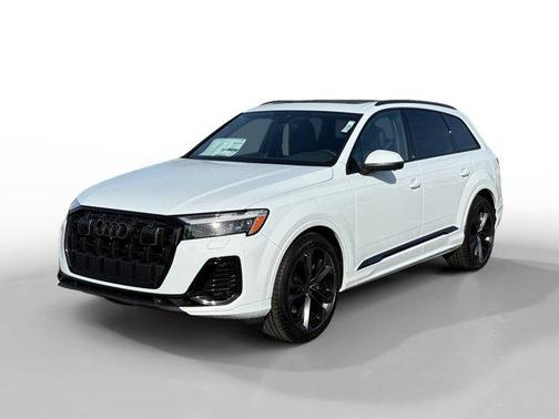 Glacier White Metallic 2026 Audi Q7 55 Premium Plus