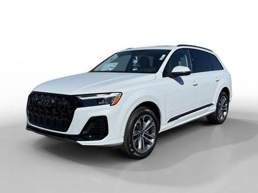 Glacier White Metallic 2026 Audi Q7 45 Premium Plus