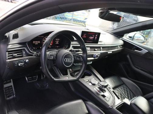 Photo 4 of 34 of 2018 Audi S5 Prestige