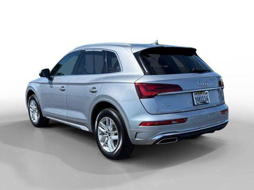 2022 Audi Q5 45 S line Premium