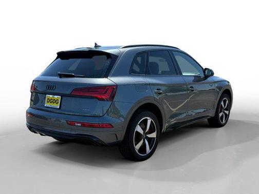 2024 Audi Q5 45 S line Premium Plus