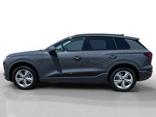 2025 Audi Q6 e-tron Premium