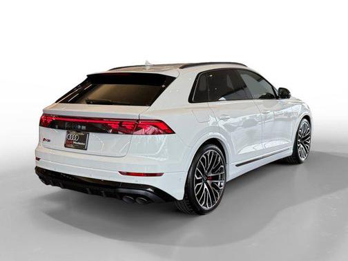 2026 Audi SQ8 4.0T Prestige