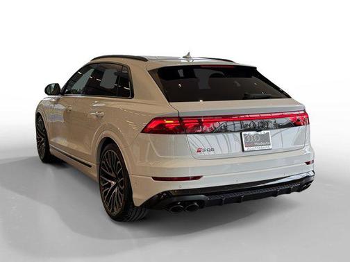 2026 Audi SQ8 4.0T Prestige