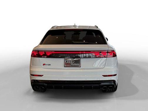 2026 Audi SQ8 4.0T Prestige