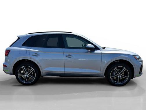2023 Audi Q5 e 55 S line Premium Plus