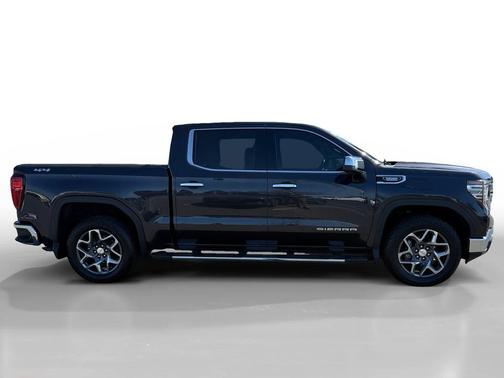 Titanium Rush Metallic 2022 GMC Sierra 1500 SLT