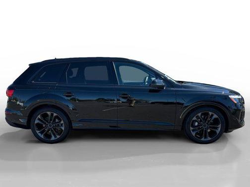Mythos Black Metallic 2026 Audi Q7 55 Premium Plus