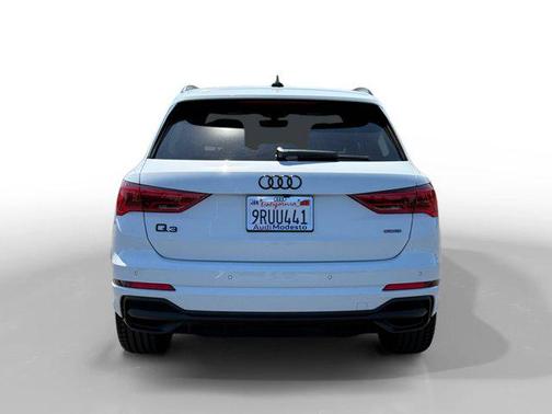 2024 Audi Q3 45 S line Premium Plus